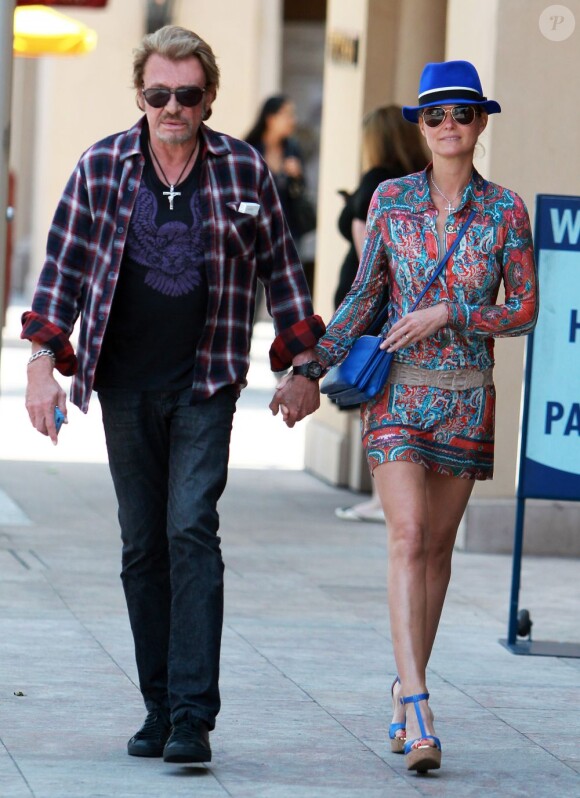Johnny Hallyday et sa femme Laeticia à Beverly Hills, le 8 mai 2013.