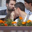 Cristiano Ronaldo et Irina Shayk ne peuvent plus se retenir ! Ils assistent au match entrel Nadal et Ferrer à l'open de tennis de Madrid le 10/05/2013