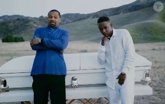 Mike Epps et Kendrick Lamar dans le clip de Bitch, Don't Kill My Vibe, extrait de l'album Good Kid, m.A.A.d city.