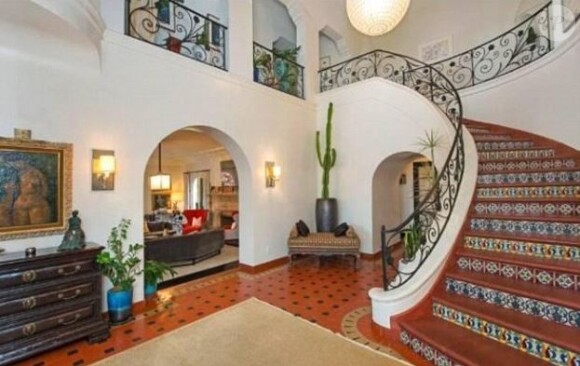 L'actrice Kate Walsh a remis en vente sa sublime maison de Los Angeles pour la somme de 4,7 millions de dollars.