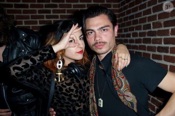 Nili Hadida et Benjamin Cotto le groupe Lilly Wood and The Prick en Dj set à la soirée Paris Première à la Plage Chivas à Cannes, le 16 mai 2013.