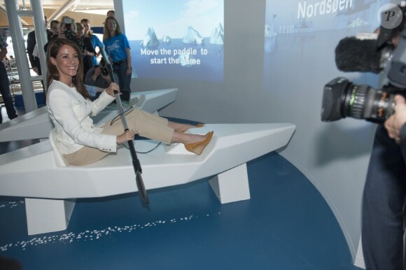 La princesse Marie inaugurait le 16 mai 2013 à l'aquarium de Grenaa la nouvelle attraction 'Havet in action' (La mer en action).