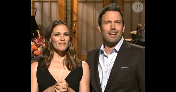 Ben Affleck et sa jolie épouse Jennifer Garner lors du show télévisé "Saturday Night Live", le 18 mai 2013 sur NBC.