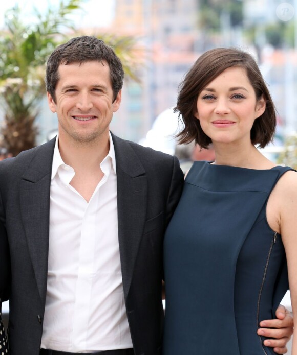 Guillaume Canet et Marion Cotillard posent au photocall du film Blood Ties au 66e Festival du film de Cannes, le 20 mai 2013.