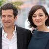 Guillaume Canet et Marion Cotillard lors du photocall du film Blood Ties au 66e Festival du film de Cannes, le 20 mai 2013.