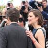 Guillaume Canet et Marion Cotillard complices au photocall du film Blood Ties au 66e Festival du film de Cannes, le 20 mai 2013.