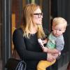Hilary Duff et son fils Luca à Los Angeles, le 15 mai 2013.