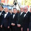 Michael Douglas, Matt Damon, Jerry Weintraub, Steven Soderbergh lors de la montée des marches du film Ma vie avec Liberace (Behind The Candelabra) au Festival de Cannes le 21 mai 2013