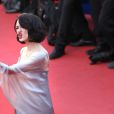 Asia Argento sur les marches - Clôture du 66e Festival du film de Cannes, le 26 mai 2013.