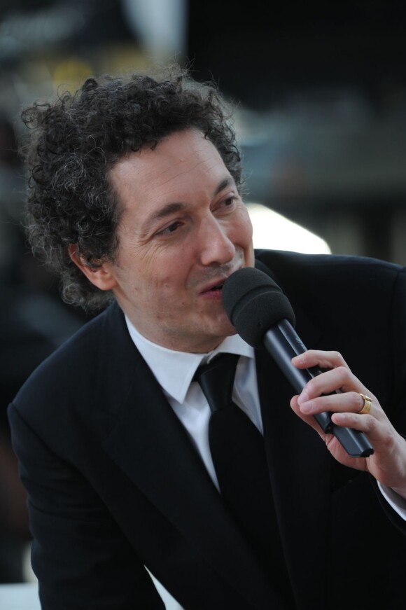 Guillaume Gallienne dans le Grand Journal de Canal+ TV à Cannes Fà Cannes le 21 mai 2013.