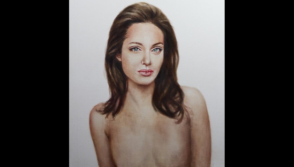 Angelina Jolie : Nue et sans seins, un portrait choc qui crée le malaise -  Purepeople