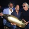 Brett Berish, patron d'Armand de Brignac Champagne, Charles Shaker et Flavio Briatore avec un Midas de champagne (30 litres) au Billionaire Club de Monte Carlo le 29 mai 2013