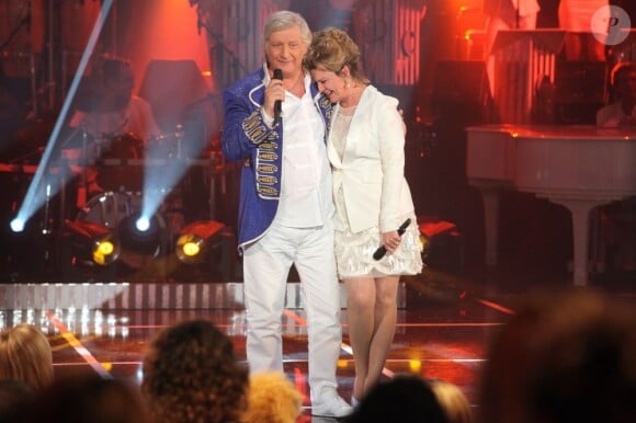 Jeane Manson et Patrick Sébastien lors de l'enregistrement de l'émission "Les Années bonheur" qui sera diffusée par France 2, le 8 Juin 2013.