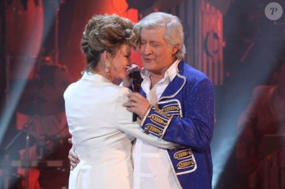 Jeane Manson et Patrick Sébastien lors de l'enregistrement de l'émission "Les Années bonheur" qui sera diffusée par France 2, le 8 Juin 2013.