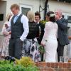 Mariage de la mère d'Harry Styles, Anne Cox, et de son compagnon Robin Twist à Congleton dans le Cheshire en Angleterre, le 1er juin 2013. Le membre du groupe One Direction était le témoin de mariage de sa maman.