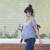 Penélope Cruz va rendre visite à sa soeur Monica Cruz à la maternité de Madrid après avoir donné naissance à une fille le 14 mai 2013.
