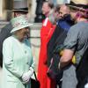 La reine Elizabeth II était accompagnée de son mari le prince Philip, duc d'Edimbourg lors de la troisième garden party de l'année à Buckingham le 6 juin 2013. Dans la soirée, le prince consort entrait à la London Clinic pour y subir une chirurgie exploratoire le lendemain. Il devrait rester hospitalisé deux semaines.