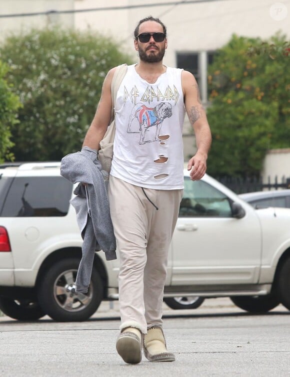 Russell Brand va à son cours de yoga à Los Angeles, le 31 mai 2013.