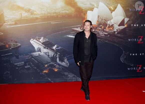 Brad Pitt pose à la première australienne de World War Z à Sydney, le 9 juin 2013.