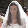 Lady Natasha Rufus Isaacs, amie de William et cofondatrice de Beulah, lors de son mariage avec Rupert Finch, ex-boyfriend de Kate Middleton, le 8 juin 2013 à Cirencester.