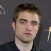 Robert Pattinson sur le photocall de Twilight à Madrid, le 15 novembre 2013.