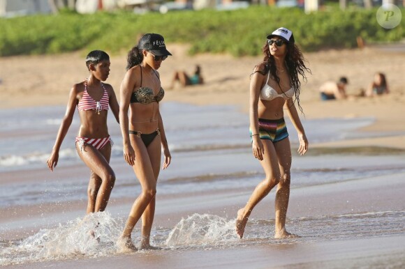 Bria, Shayne Audra et Zola Ivy Murphy, 23, 18 et 13 ans, profitent de leurs vacances en famille à Hawaï. Le 12 juin 2013.