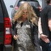 Fergie, enceinte, à Los Angeles, le 13 juin 2013.