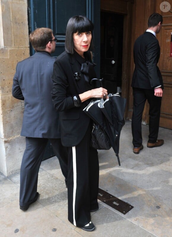 Chantal Thomas lors de la messe en hommage à la marquise de Castelbajac, en l'église Saint Roch à Paris le 6 juin 2013.