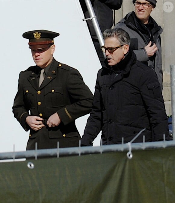 George Clooney et Matt Damon sur le tournage de The Monuments Men à Berlin le 25 mars 2013