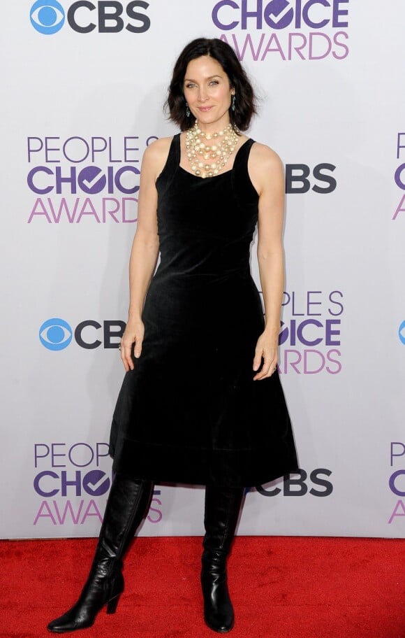Carrie-Anne Moss lors des People's Choice Awards à Los Angeles le 9 janvier 2013