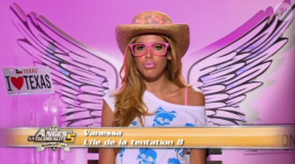 Vanessa dans Les Anges de la télé-réalité 5 sur NRJ 12 le mercredi 19 juin 2013