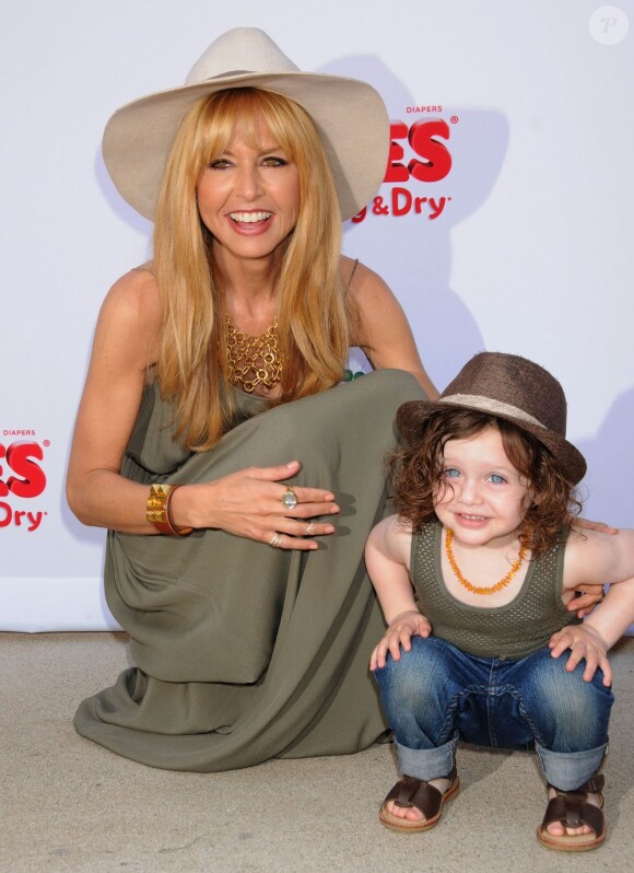 Rachel Zoe et son fils Skyler à Los Angeles, le 27 avril 2013.