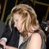 Kate Moss quitte le Café de Paris à l'issue d'une soirée au profit de la Hoping Foundation. Londres, le 20 juin 2013.