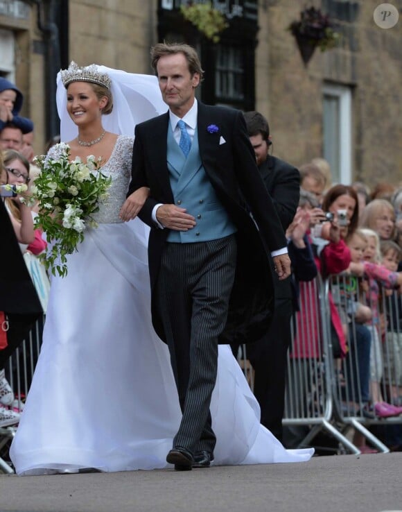 Lady Melissa Percy avec son père Ralph Percy, Duc de Northumberland lors de son mariage avec Thomas van Straubenzee à Alnwick en Angleterre le 22 juin 2013