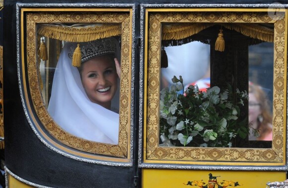Lady Melissa Percy, fille du duc de Northumberland, lors de son mariage avec Thomas van Straubenzee à Alnwick en Angleterre le 22 juin 2013