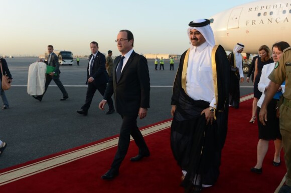 François Hollande arrive à Doha pour une visite officielle au Qatar le 22 juin 2013.