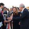 Valérie Trierweiler et François Hollande arrivent à Doha pour une visite officielle au Qatar le 22 juin 2013.