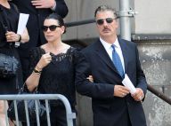 Obsèques de James Gandolfini : Julianna Margulies et Alec Baldwin très émus