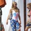 Paris Hilton fait la fête sur la plage à l'occasion de la fête nationale, à Malibu, le 4 juillet 2013.