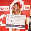 Doutzen Kroes lors d"une soirée 'Dance 4 Life 2013 à Amsterdam a permis de récolter 117 600 euros. Le 6 juillet 2013