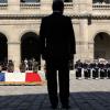 François Hollande rendait un hommage national dans la cour d'honneur des Invalides à Alain Mimoun le 8 juillet 2013 à Paris