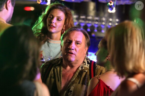Gérard Depardieu en action sur le tournage de Rabbit + 1 au VIP Club de Moscou, le 8 juillet 20103.