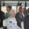 La reine Elizabeth II au premier jour, le 11 juillet 2013, du Coronation Festival organisé à Buckingham Palace à l'occasion des 60 ans de son couronnement par la Royal Warrants Holders Association.