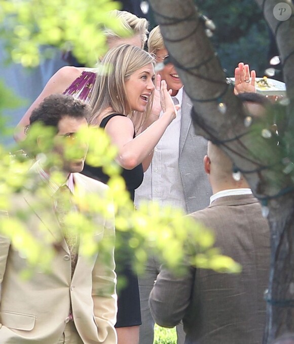 Mariage de Jimmy Kimmel et Molly McNearney à Ojai, le 13 juillet 2013. Ici on peut voir Jennifer Aniston, Portia De Rossi et sa femme Ellen DeGeneres.