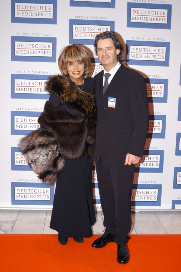 Tina Turner et son compagnon, le producteur allemand, Erwin Bach, à Baden-Baden, en Allemagne, le 13 février 2013.