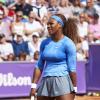 Serena Williams lors de son entrée en lice à l'open de Bastad face à Sesil Karatancheva le 16 juillet 2013