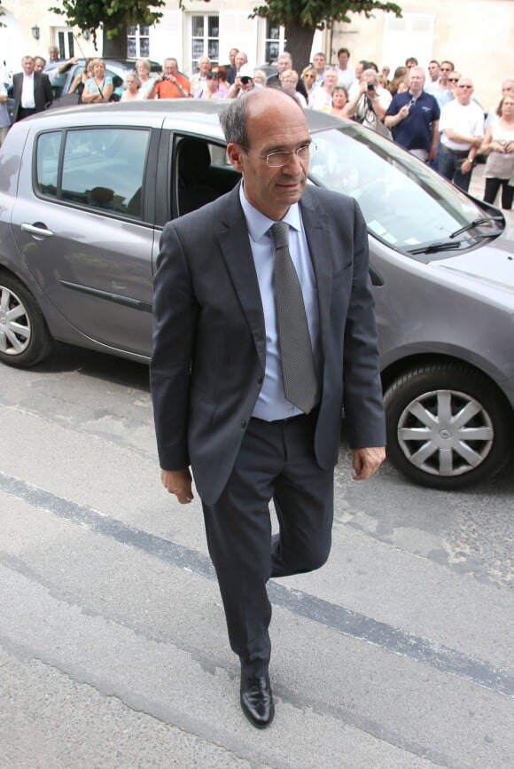 Eric Woerth aux obsèques d'André Verchuren à Chantilly le 17 juillet 2013.