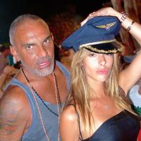 Christian Audigier : Papa poule et amoureux fou, l'été de rêve continue à Ibiza