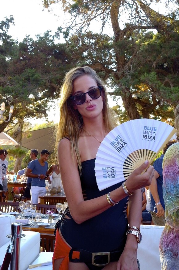 Exclusif - Nathalie Sorensen, la fiancée de Christian Audigier à Ibiza le 7 juillet 2013.