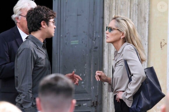 Sharon Stone et Riccardo Scamarcio pendant le premier jour de tournage du film Un ragazzo d'oro à Rome, le 18 juillet 2013.